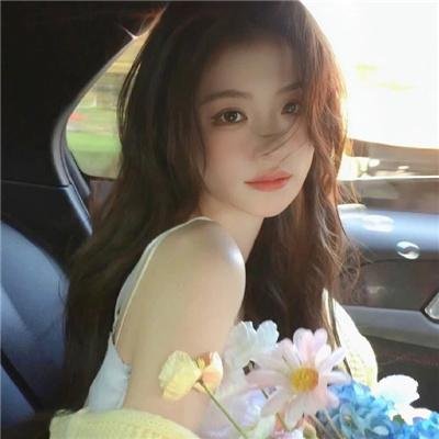 裸女怀春
